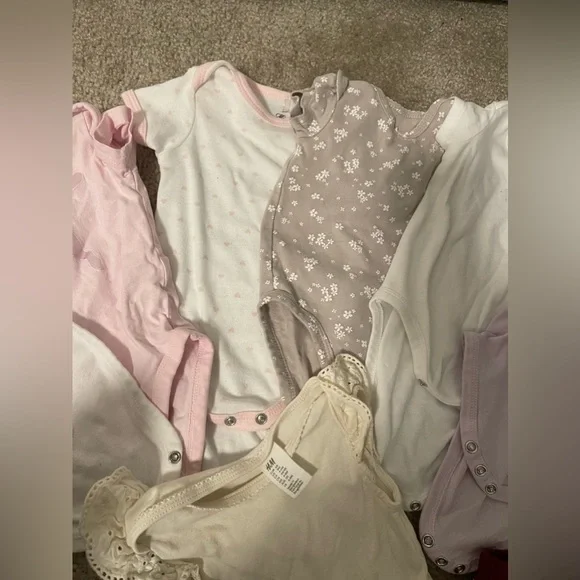 Zara&Gap&H&M&Carters&Little Muffin Baby clothes bundle - Picture 9 of 13